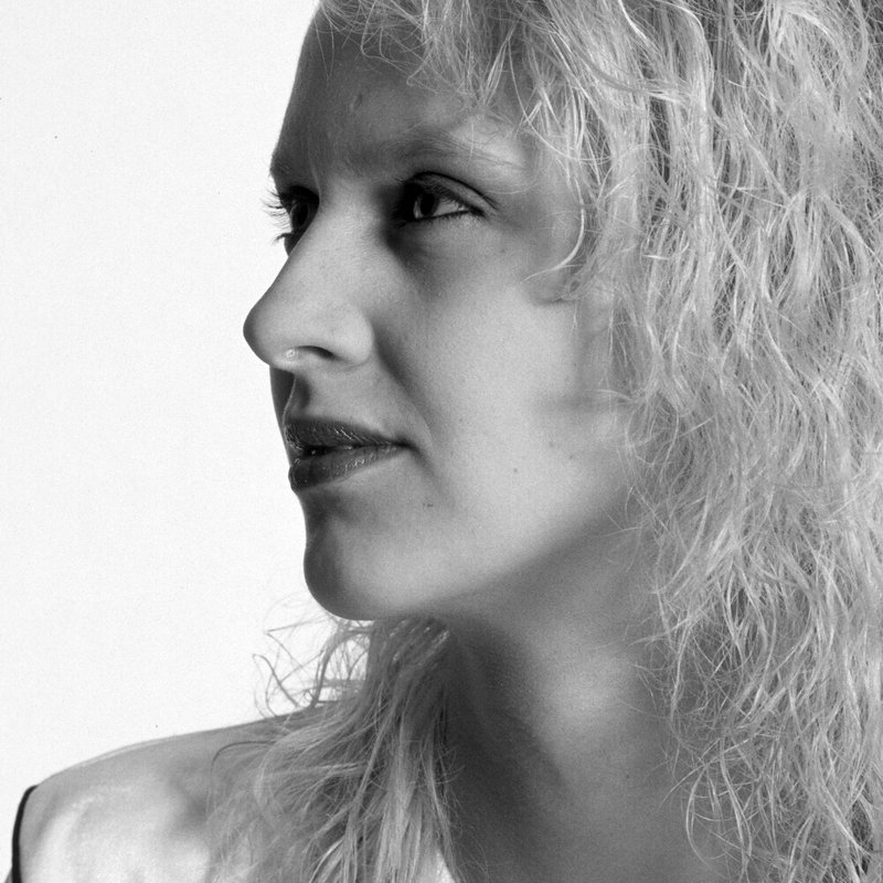 Marise 33 Escort Richemont