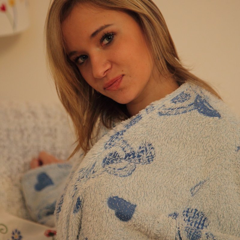 Odette 30 Services escort Hohwiller